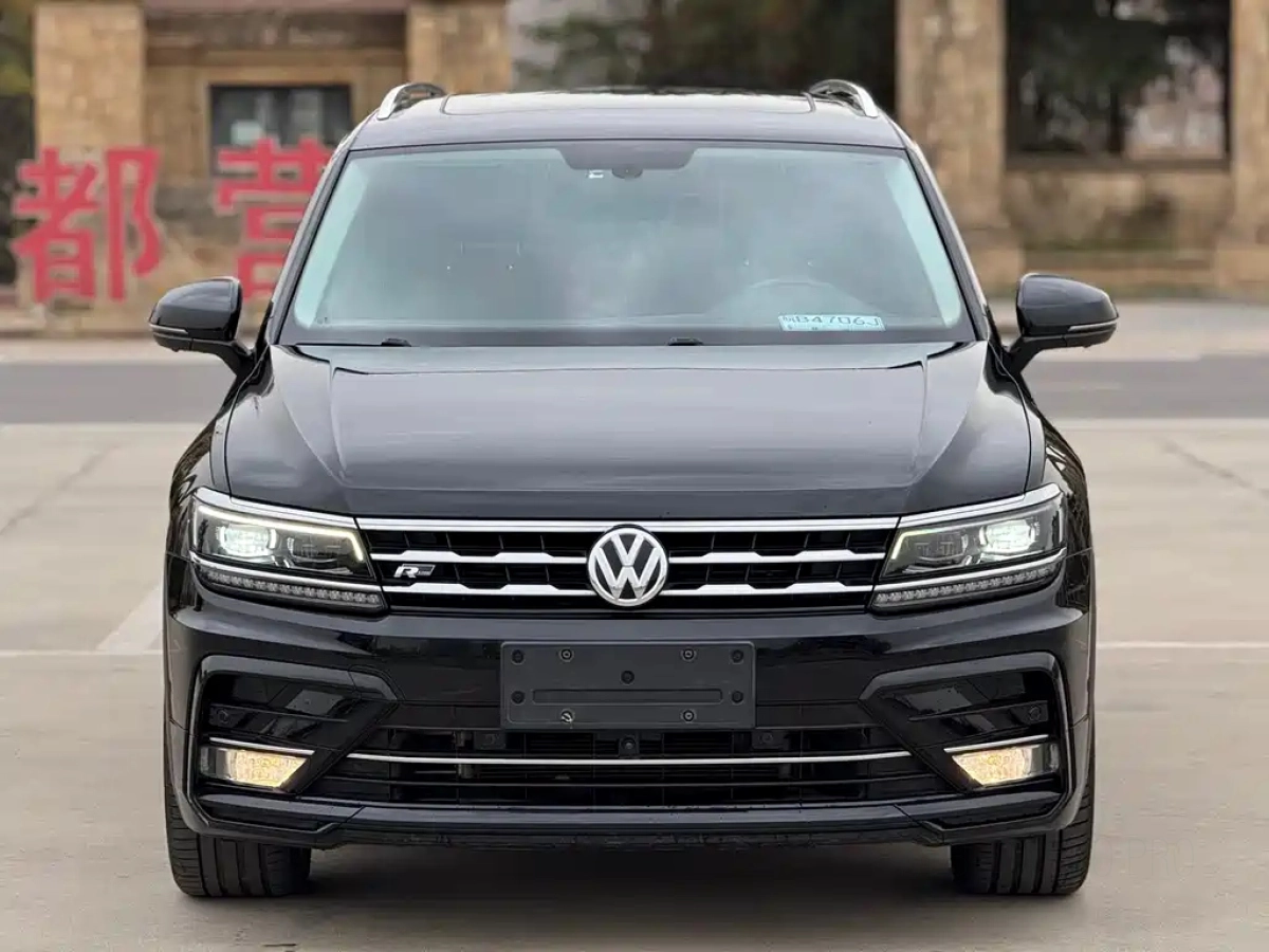 VOLKSWAGEN TIGUAN L  2020