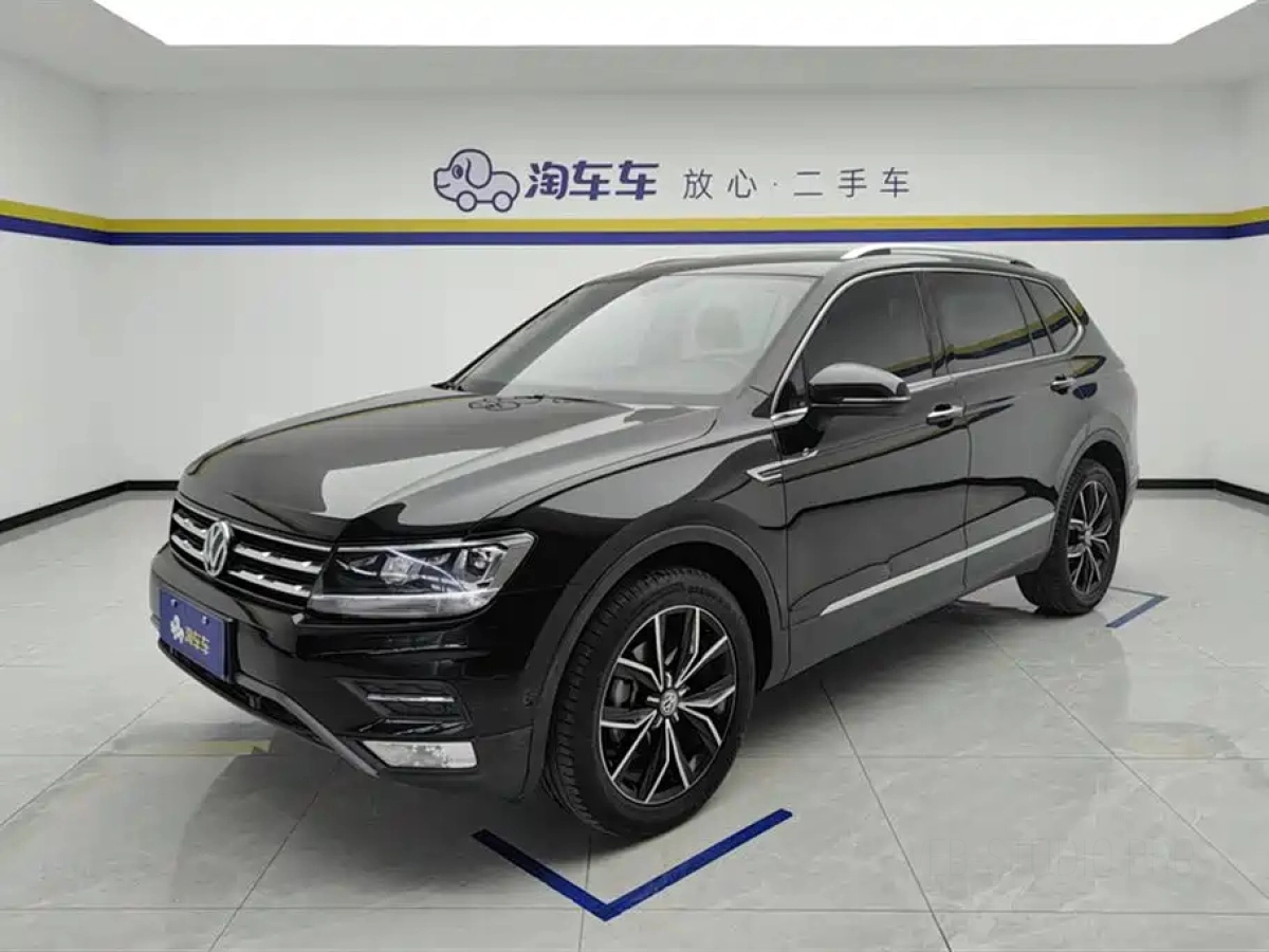 VOLKSWAGEN TIGUAN L  2020
