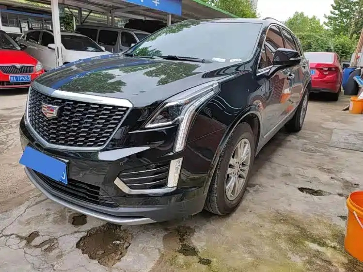 CADILLAC XT5  2021