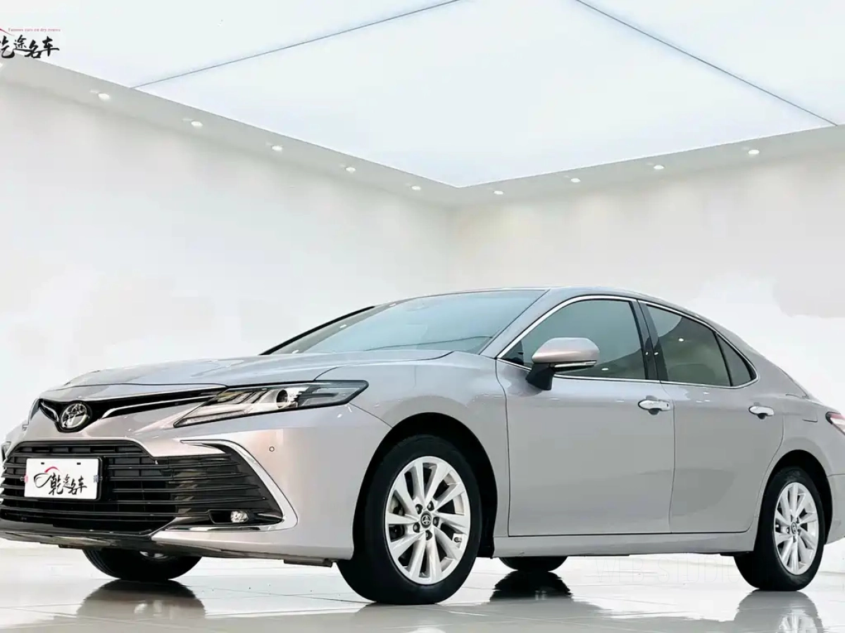 TOYOTA CAMRY  2021