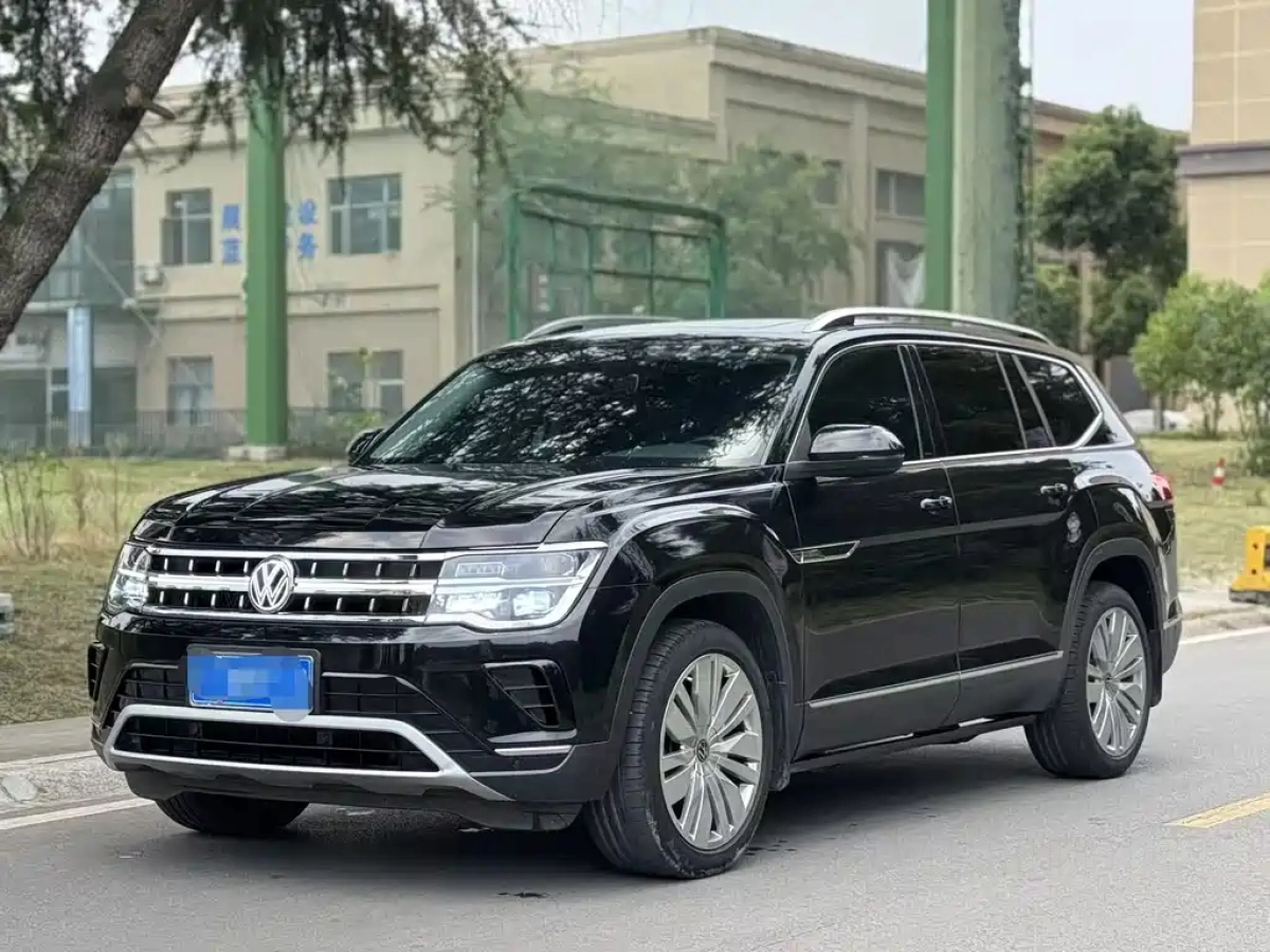 VOLKSWAGEN TOURAN  2021