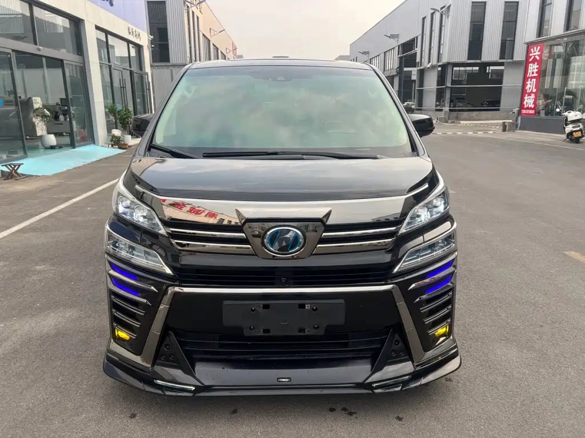 TOYOTA VELLFIRE  2019