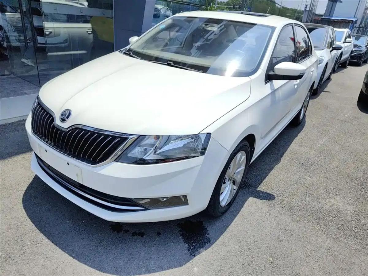 SKODA RAPID  2018