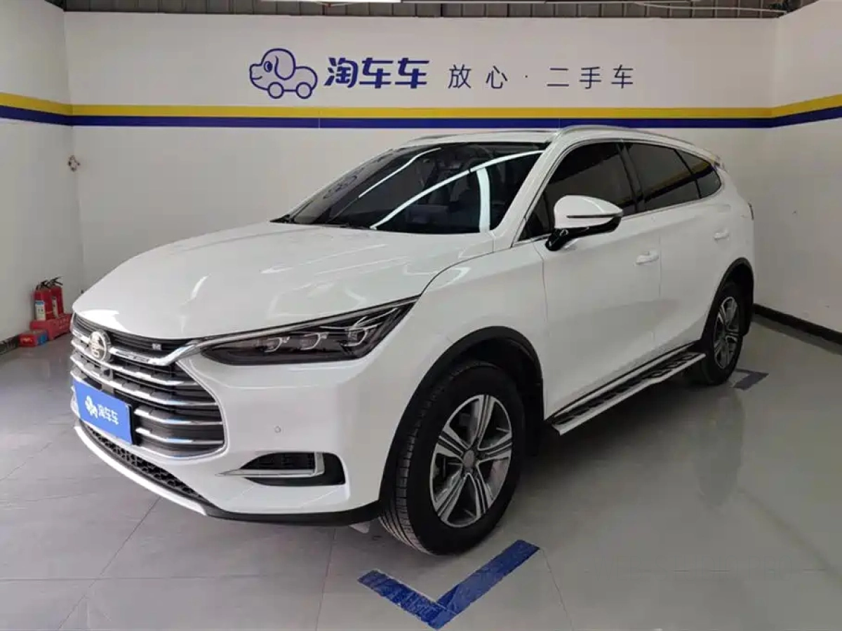 BYD TANG  2019