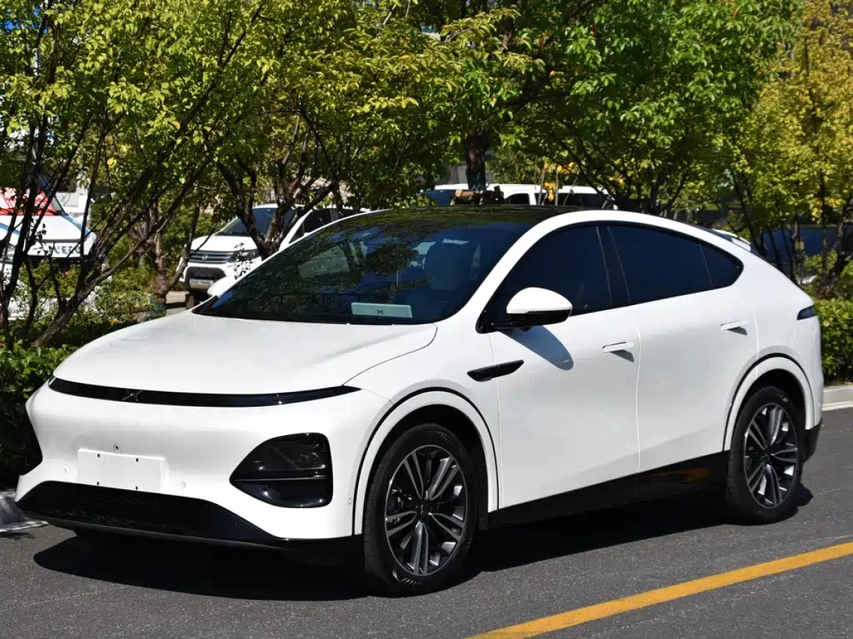 XPENG MOTORS G6  2023