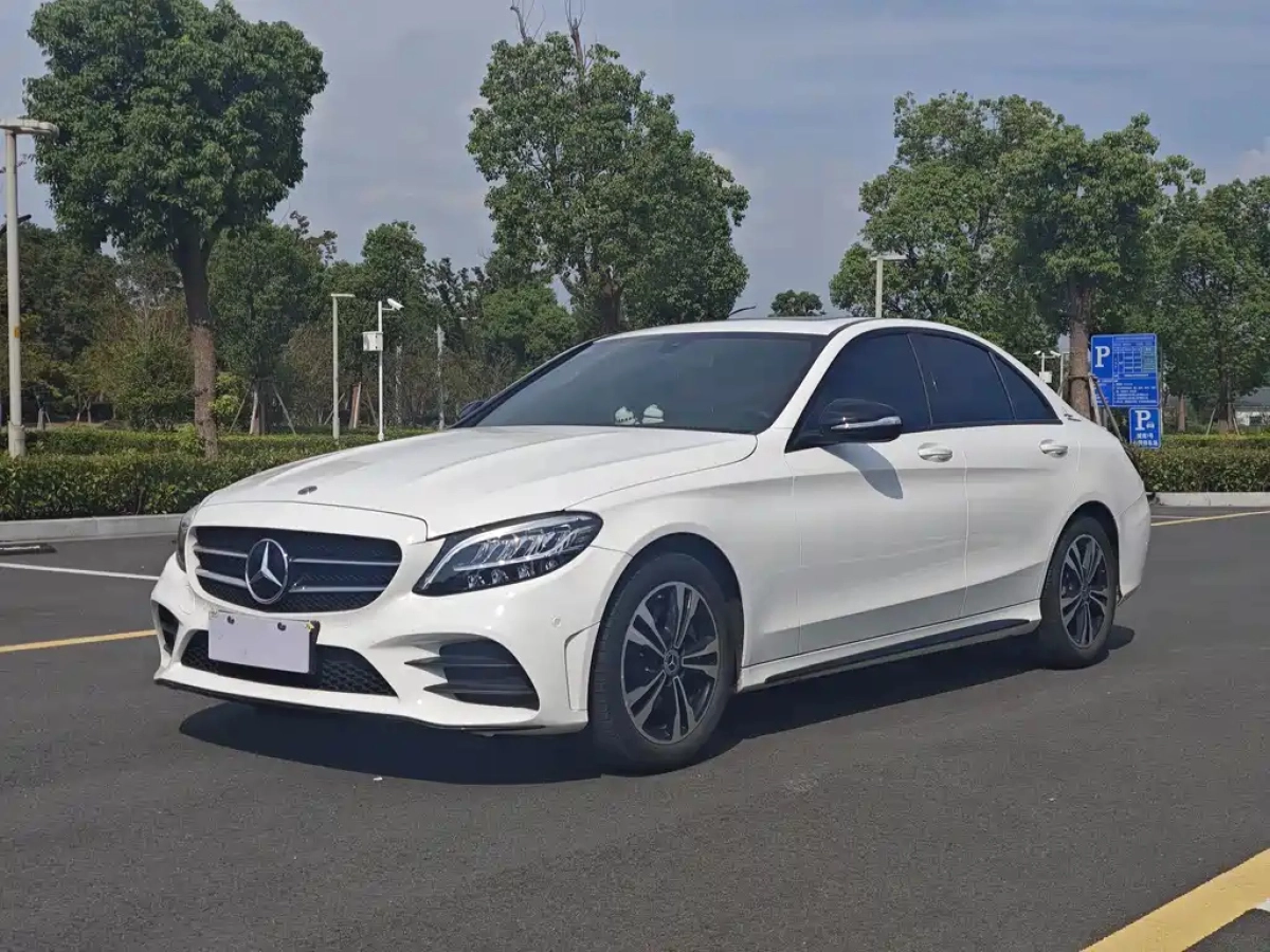 MERCEDES BENZ C-CLASS  2019