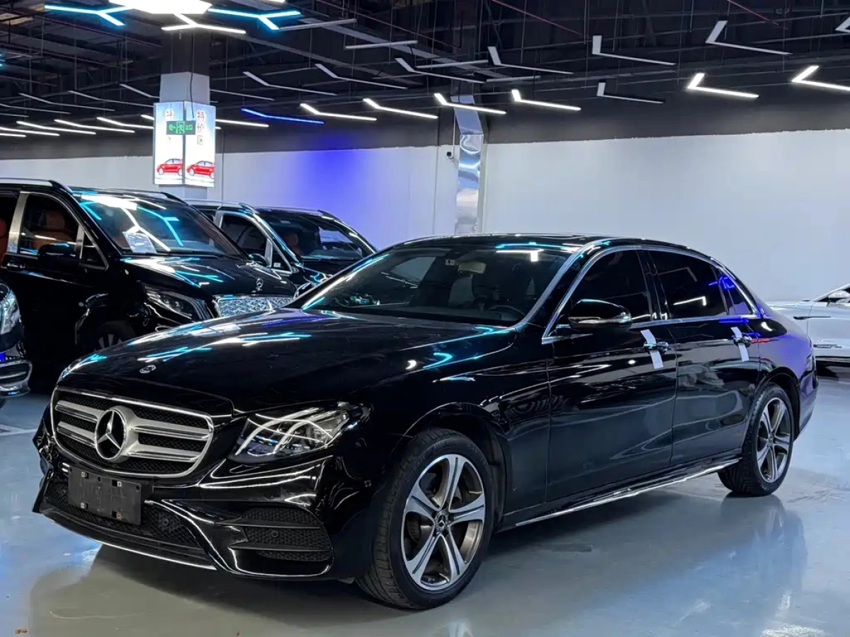 MERCEDES BENZ E-CLASS  2019