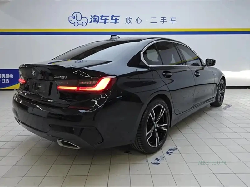 BMW 3-SERIES