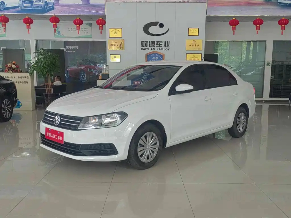 VOLKSWAGEN SANTANA  2021