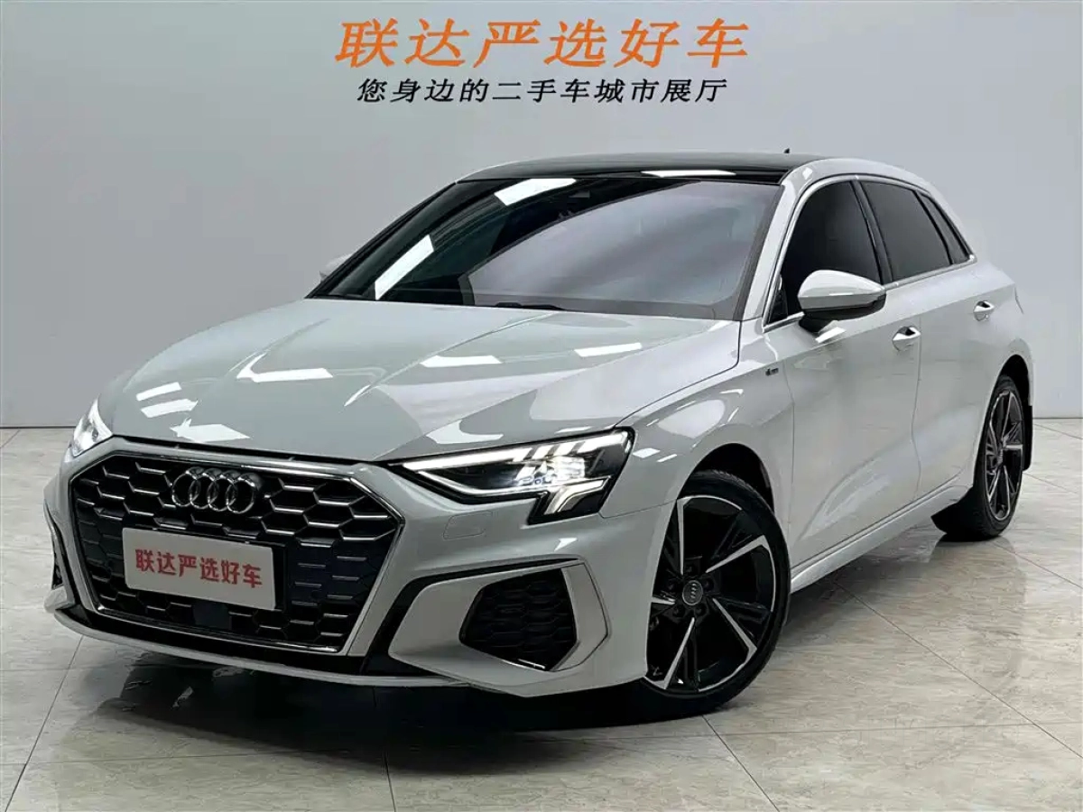 AUDI A3  2021