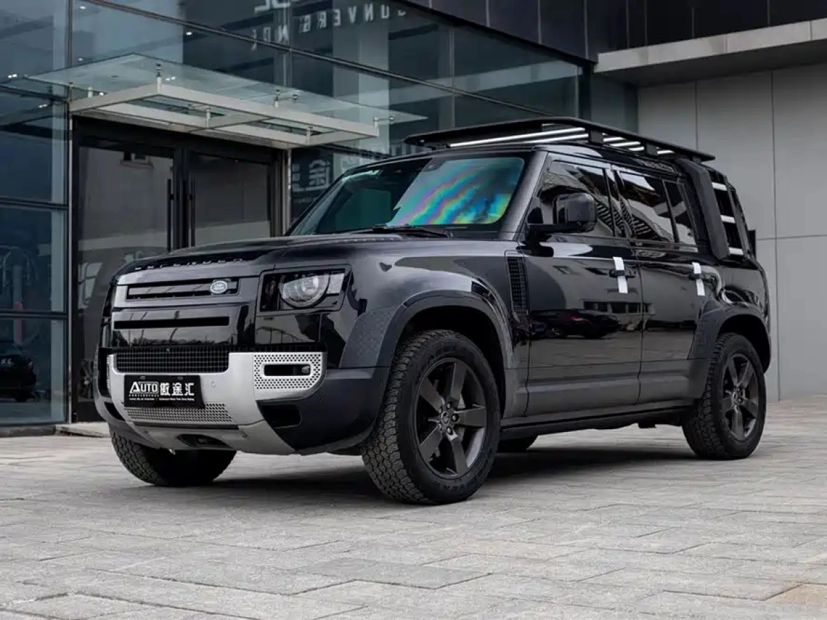 LAND ROVER DEFENDER  2022