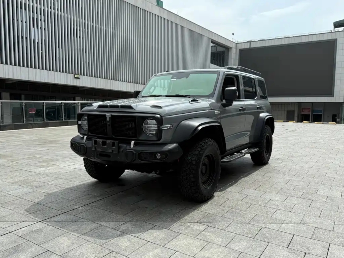 TANK 300  2021