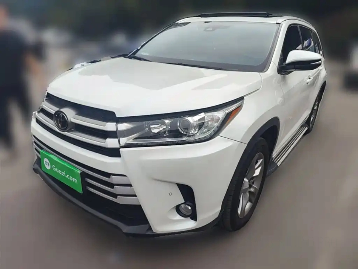 TOYOTA HIGHLANDER  2021