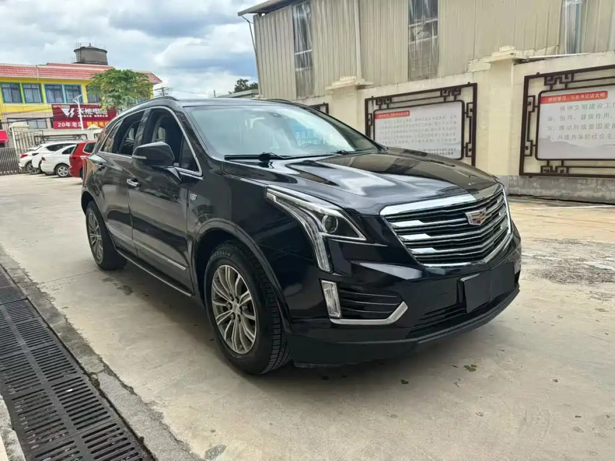 CADILLAC XT5  2018
