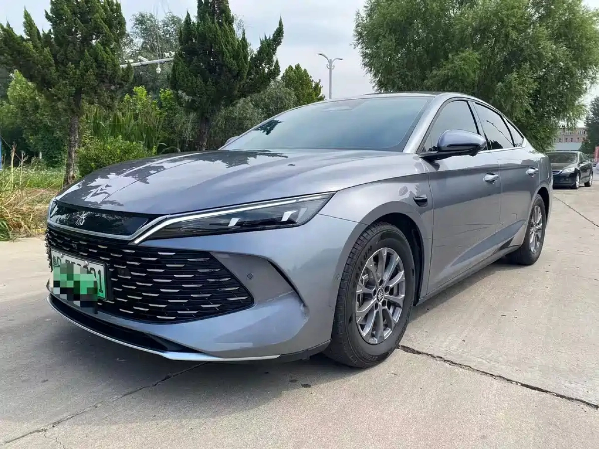 BYD QIN L  2025