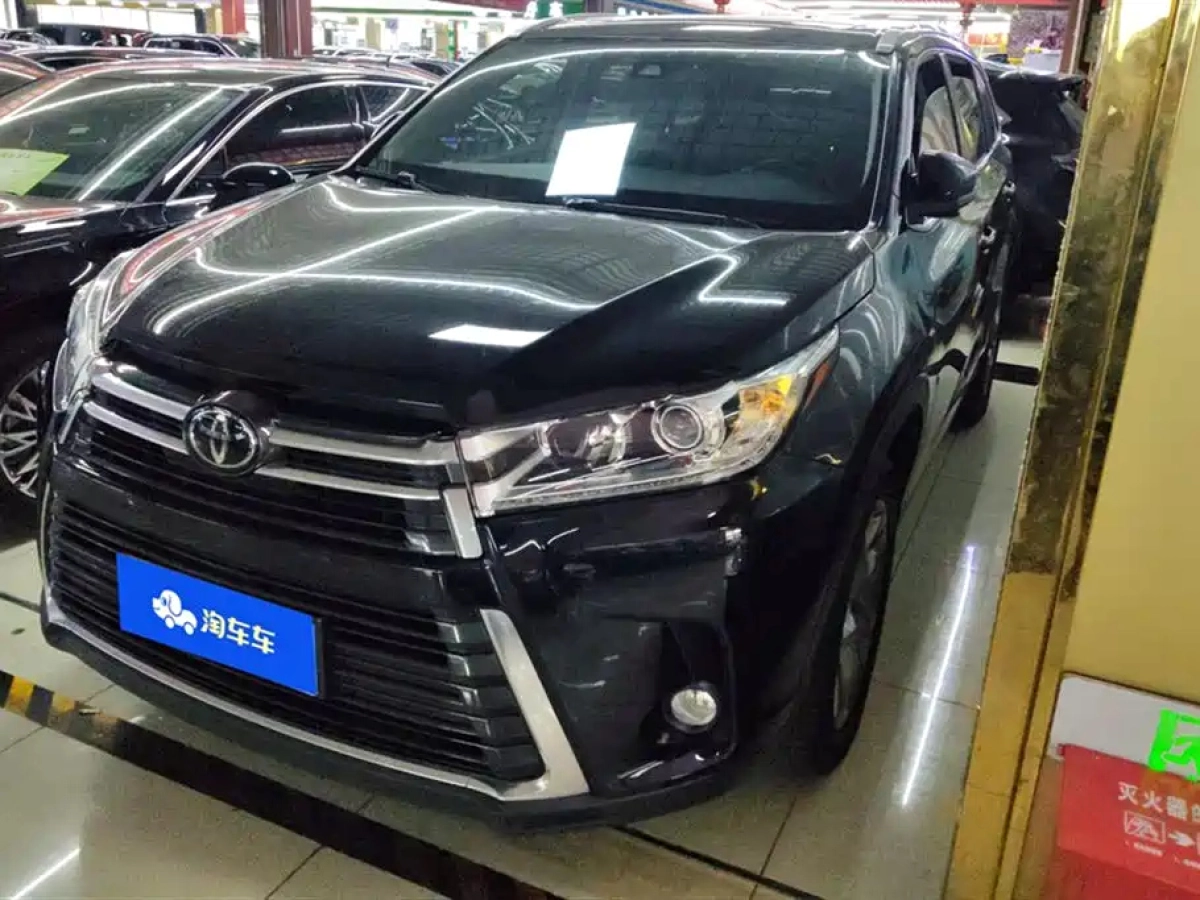 TOYOTA HIGHLANDER  2021