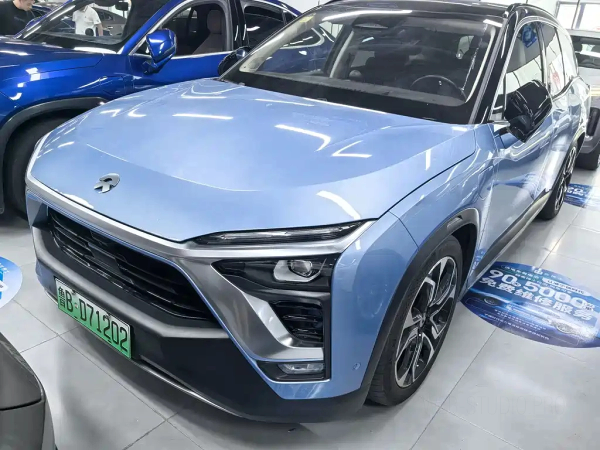 NIO ES8  2018