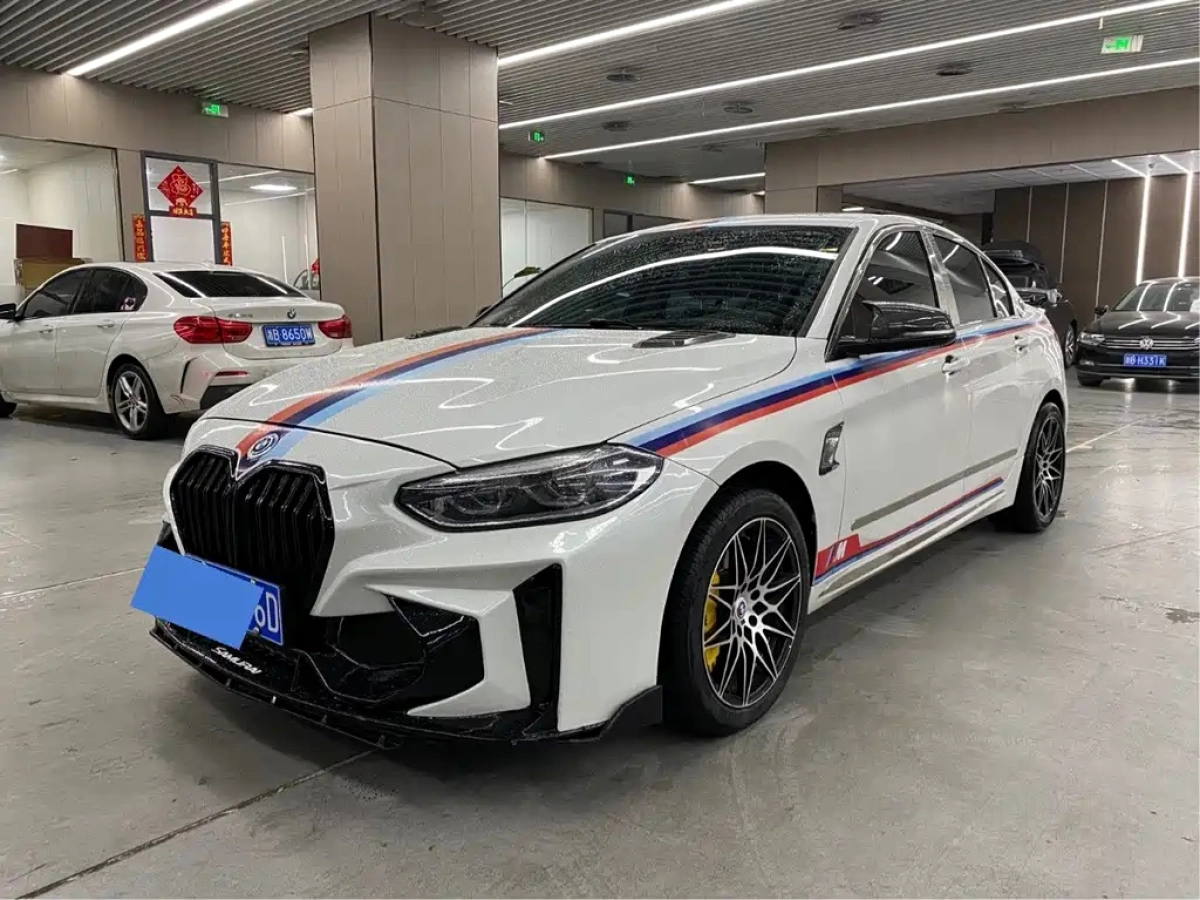 BMW 1-SERIES  2020