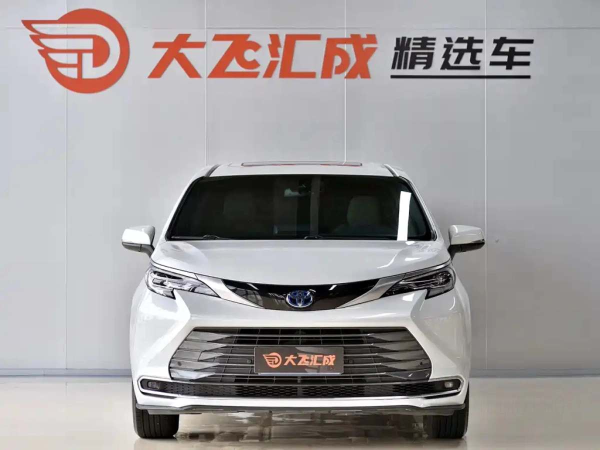 TOYOTA SIENNA SIENNA