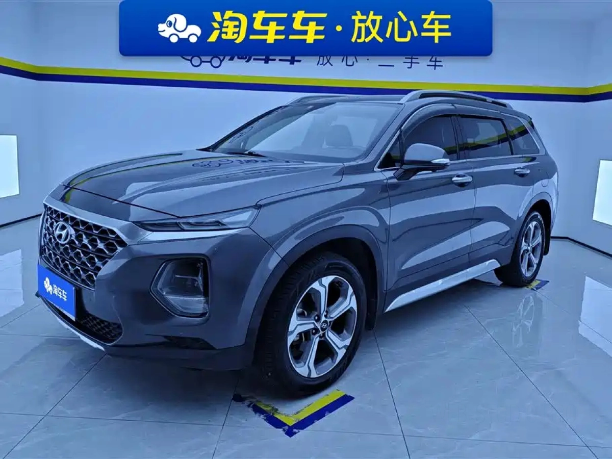 HYUNDAI SANTAFE  2020