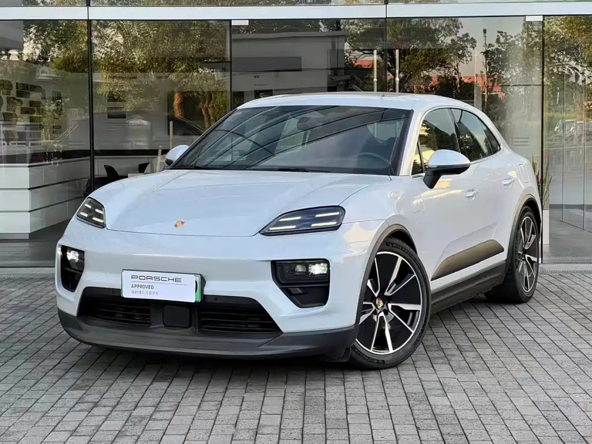 PORSCHE MACAN NEW ENERGY  2024