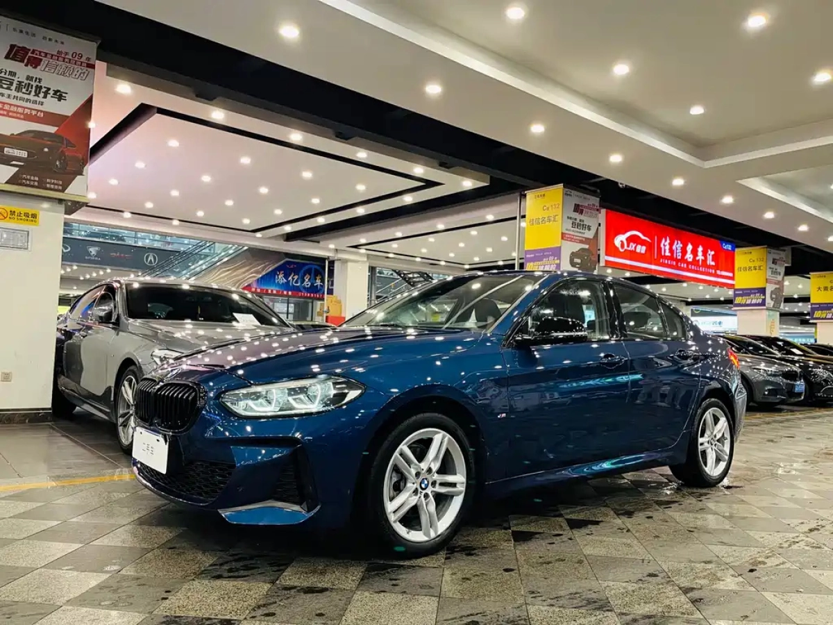 BMW 1-SERIES  2021