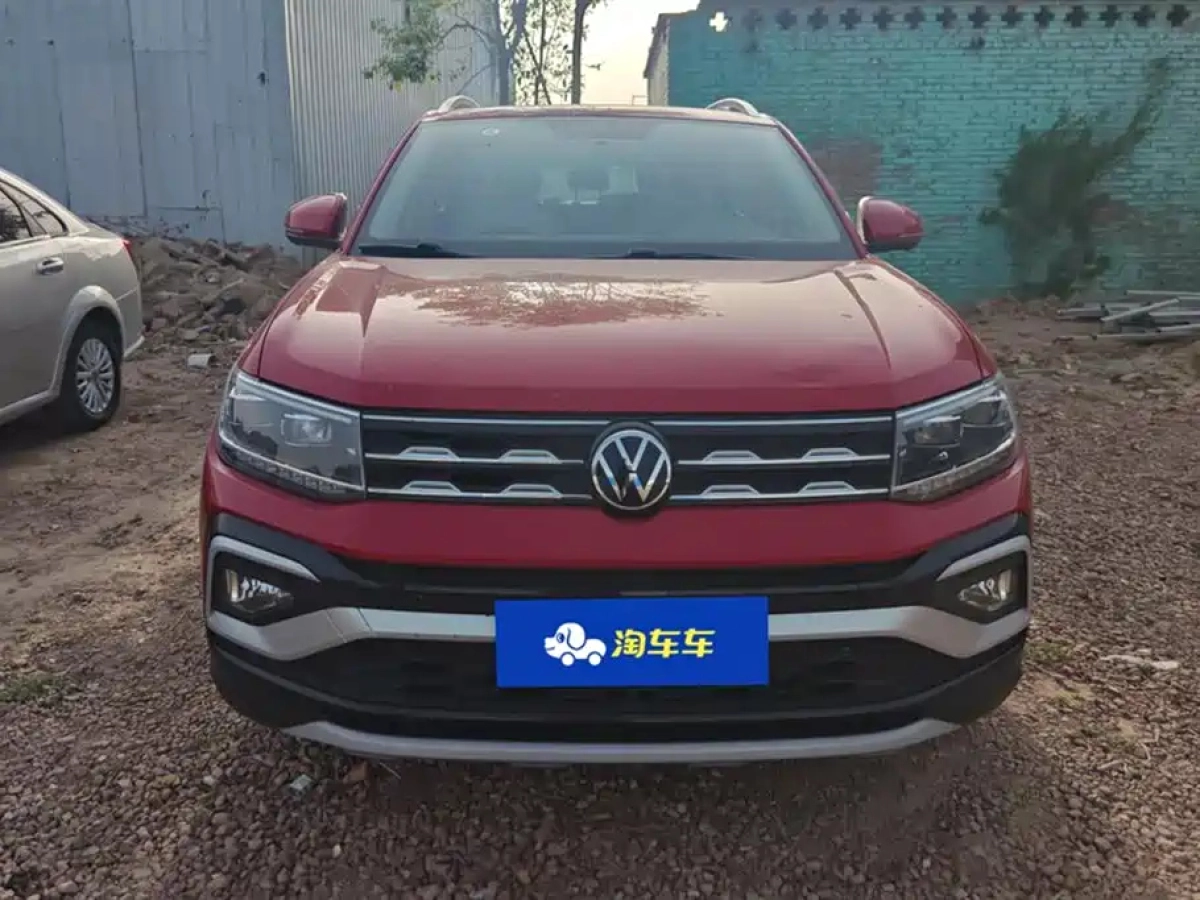 VOLKSWAGEN T-CROSS