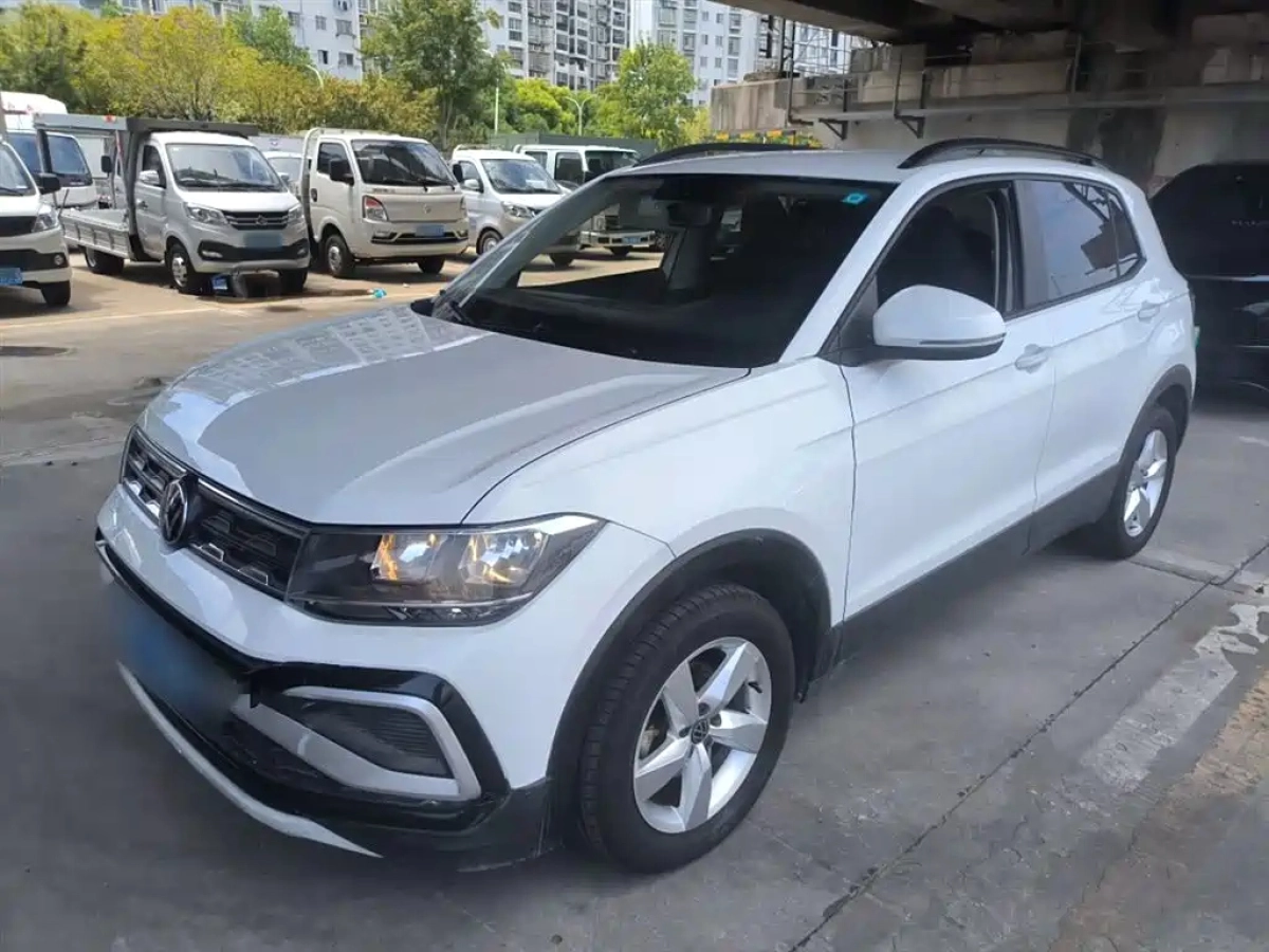 VOLKSWAGEN T-CROSS  2023