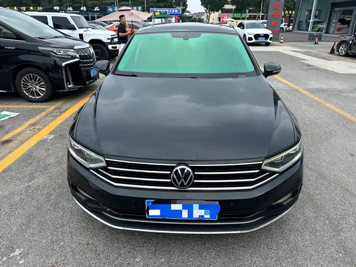 VOLKSWAGEN MAGOTAN  2020