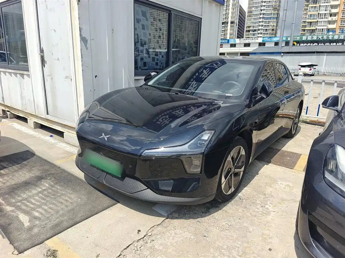XPENG MOTORS MONA M03  2024