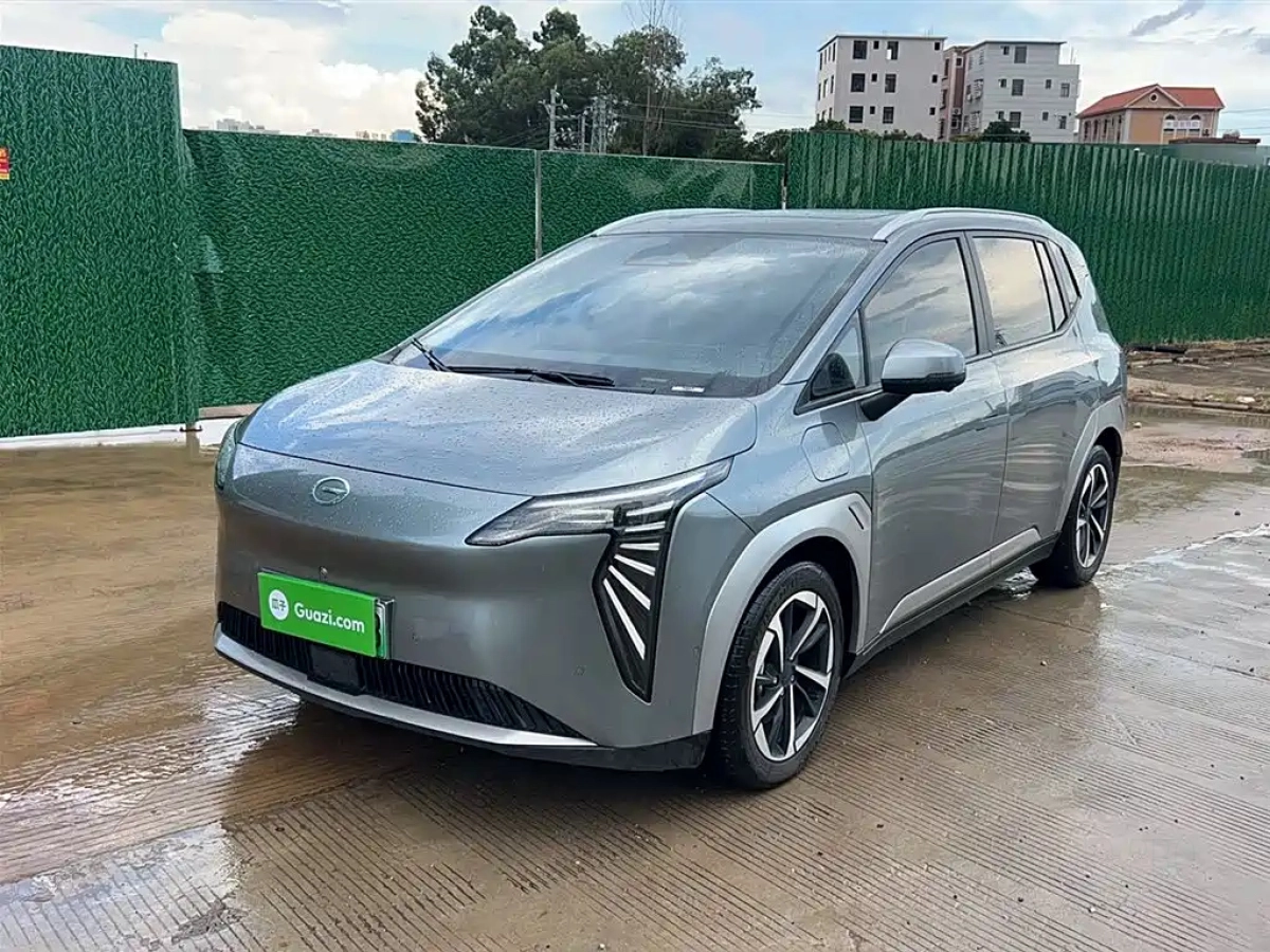 AION Y  2024