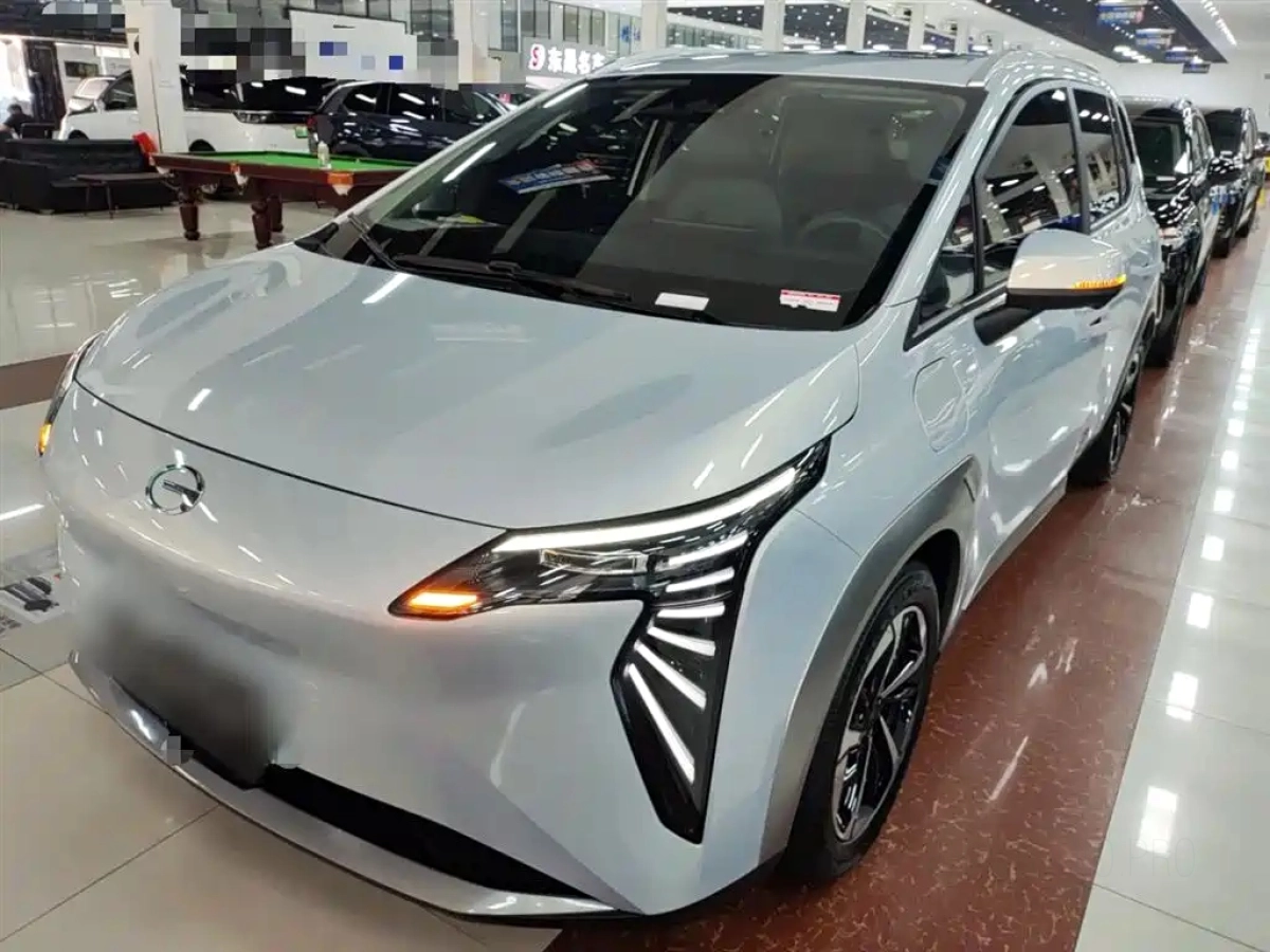 AION Y  2024