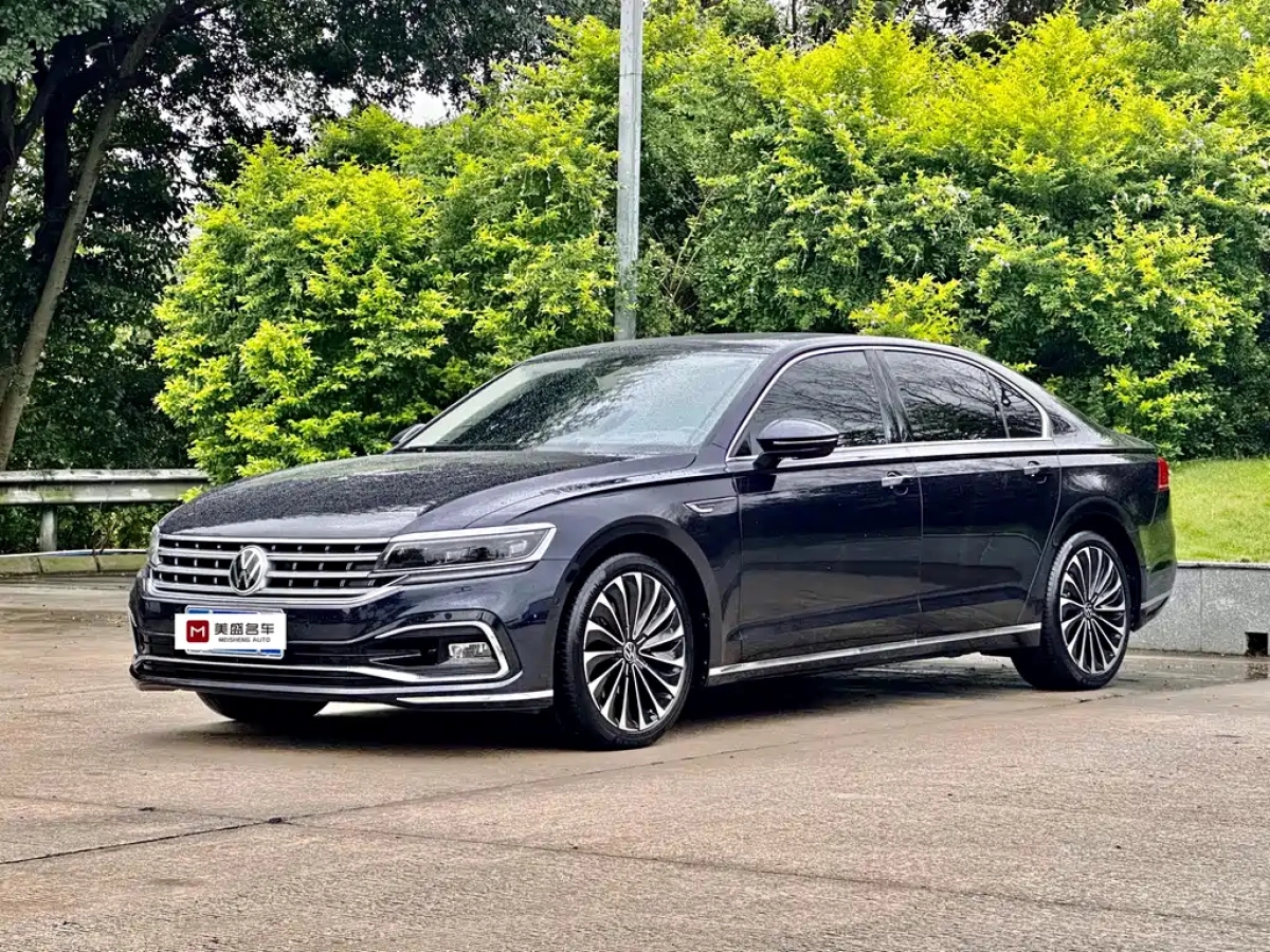 VOLKSWAGEN PHIDEON  2021