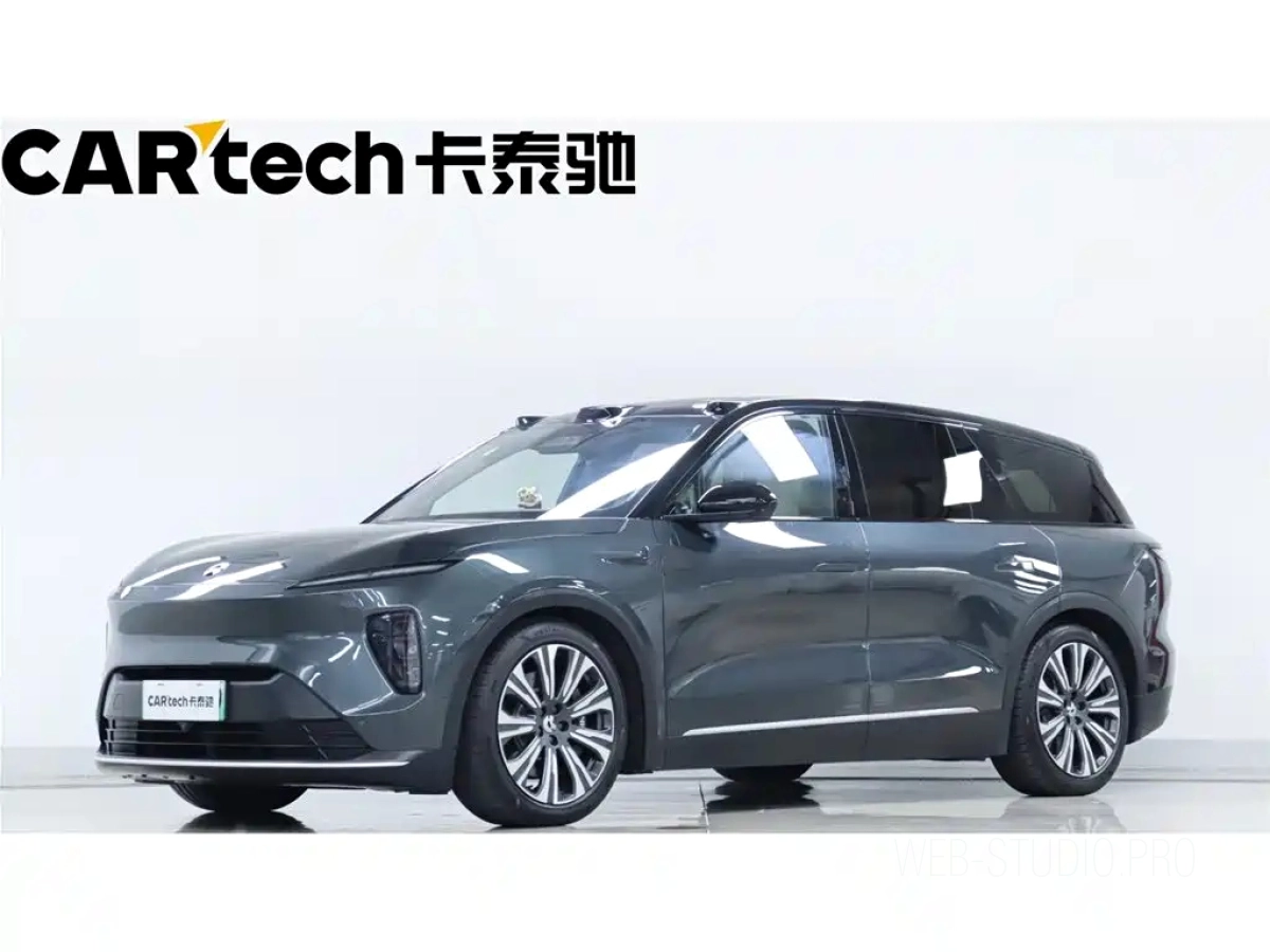 NIO ES8  2024