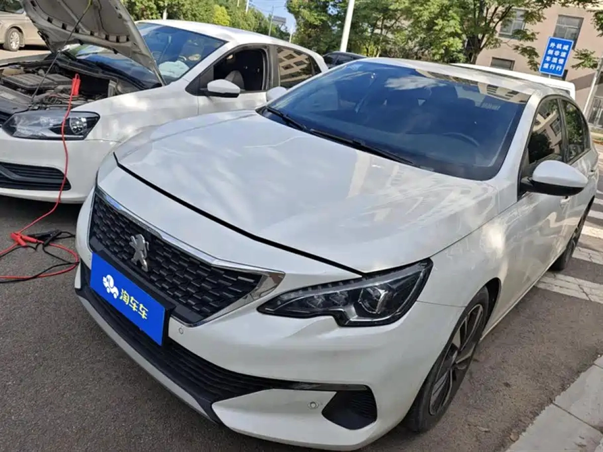 PEUGEOT 408  2020