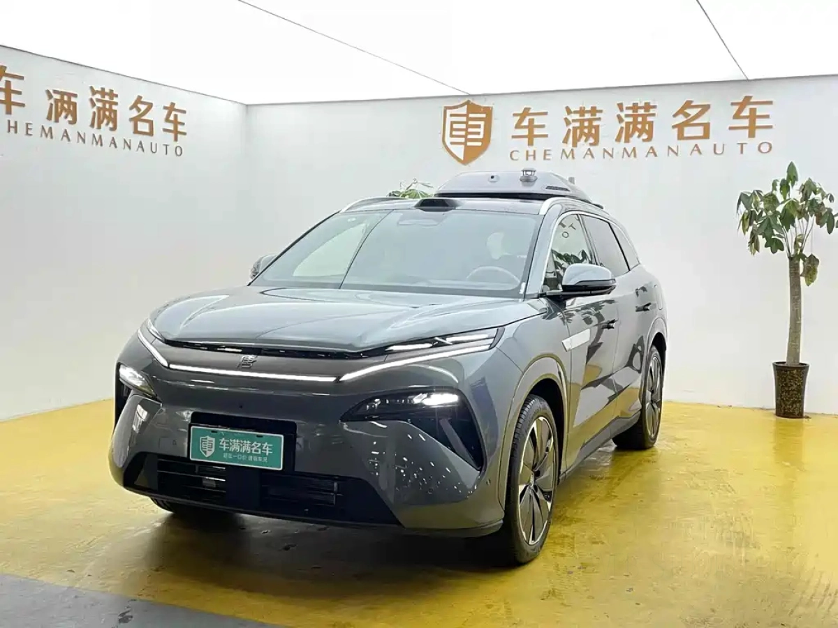 BYD TANG L  2025