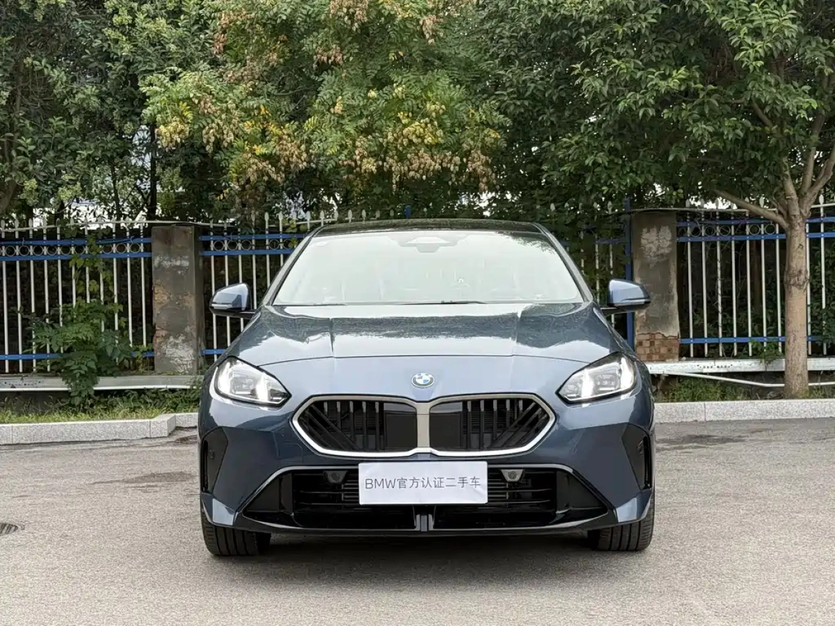 BMW 2-SERIES
