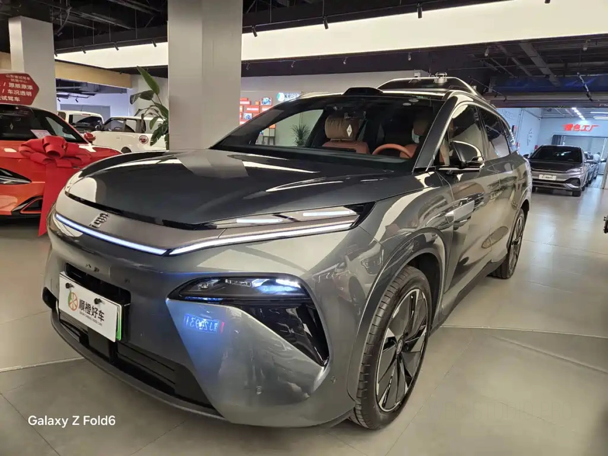BYD TANG L  2025