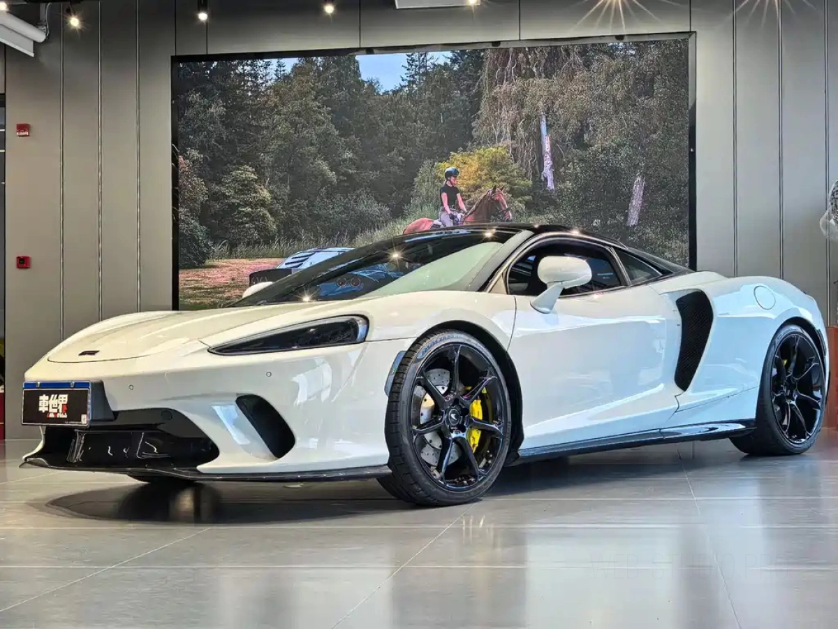 MCLAREN GT  2019