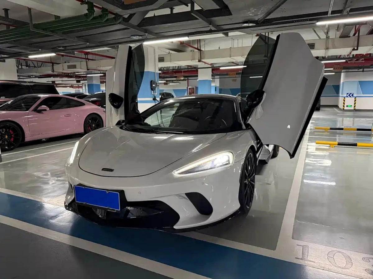 MCLAREN GT  2022