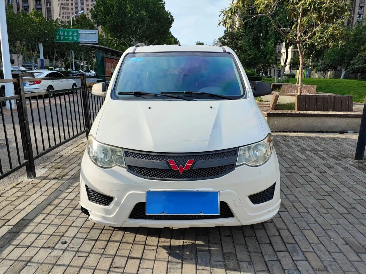 SGMW WULING HONGGUANG  2018