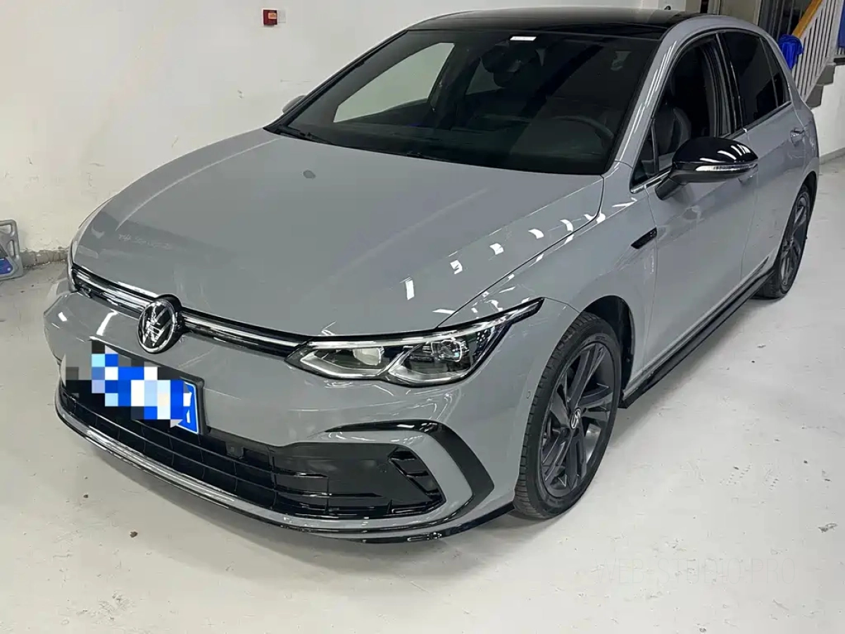 VOLKSWAGEN GOLF  2021