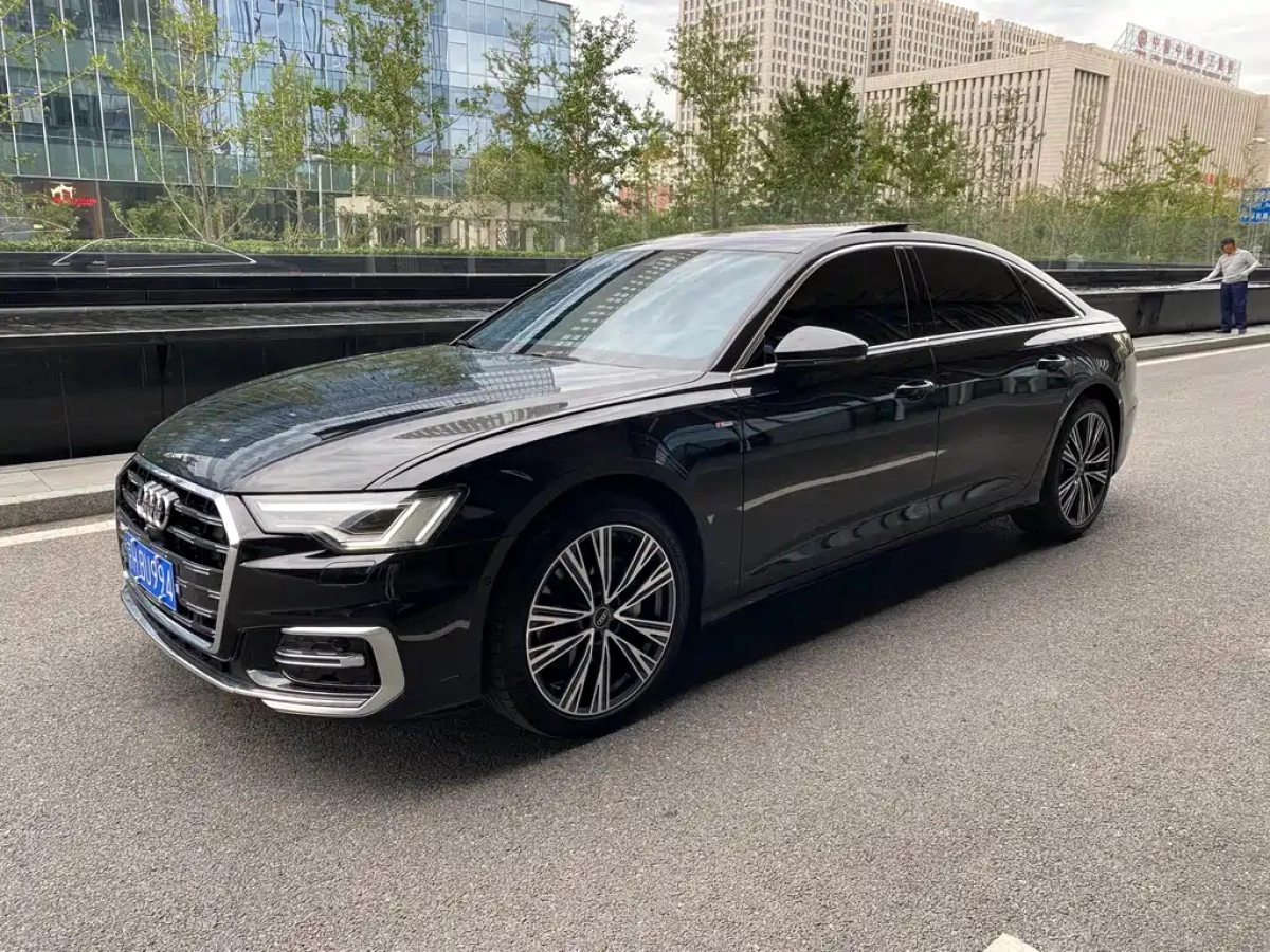 AUDI A6L  2025