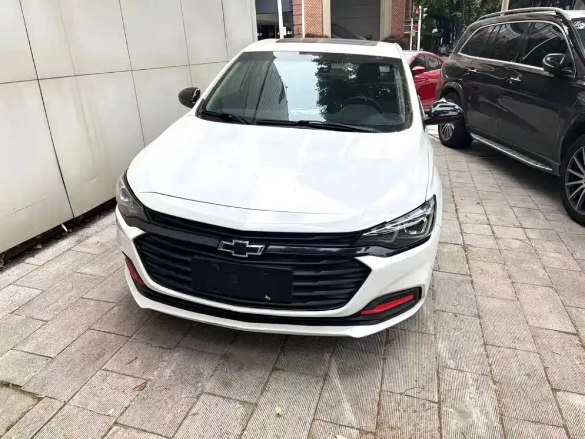 CHEVROLET CRUZE