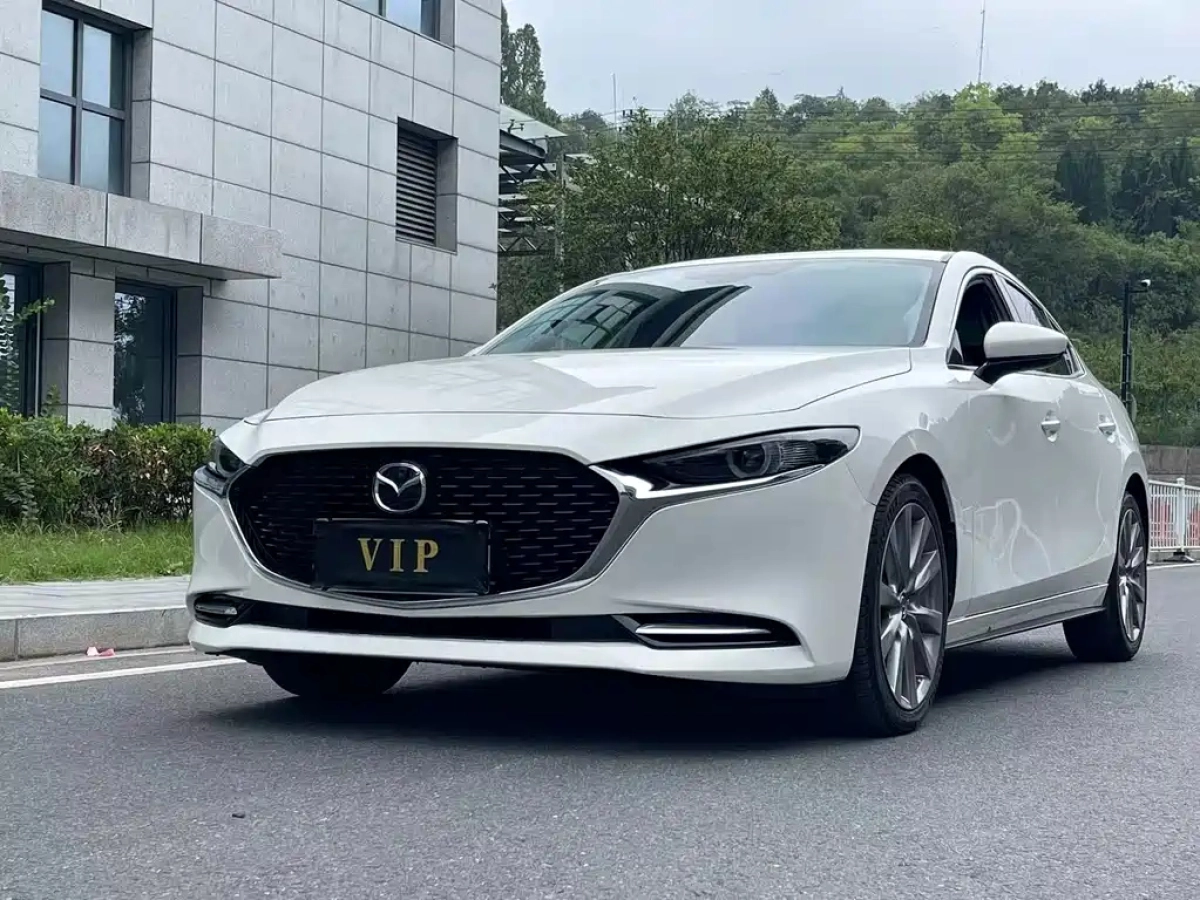 MAZDA 3 AXELA  2021