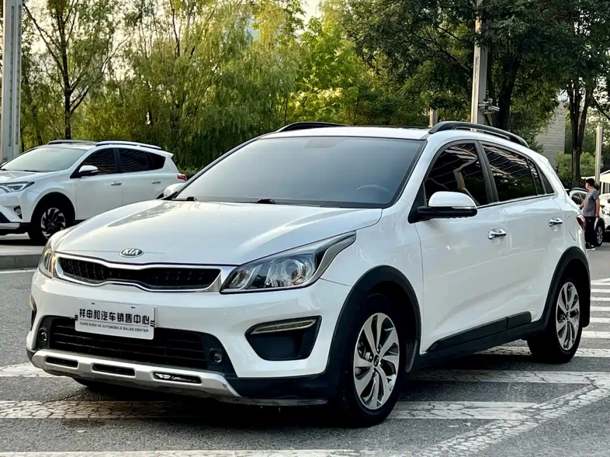 KIA KX CROSS  2019