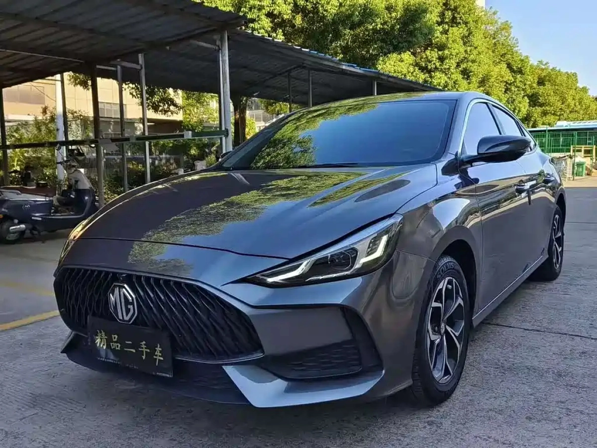 MG MG5  2021