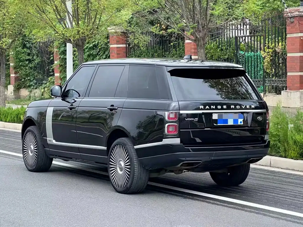 LAND ROVER RANGE ROVER