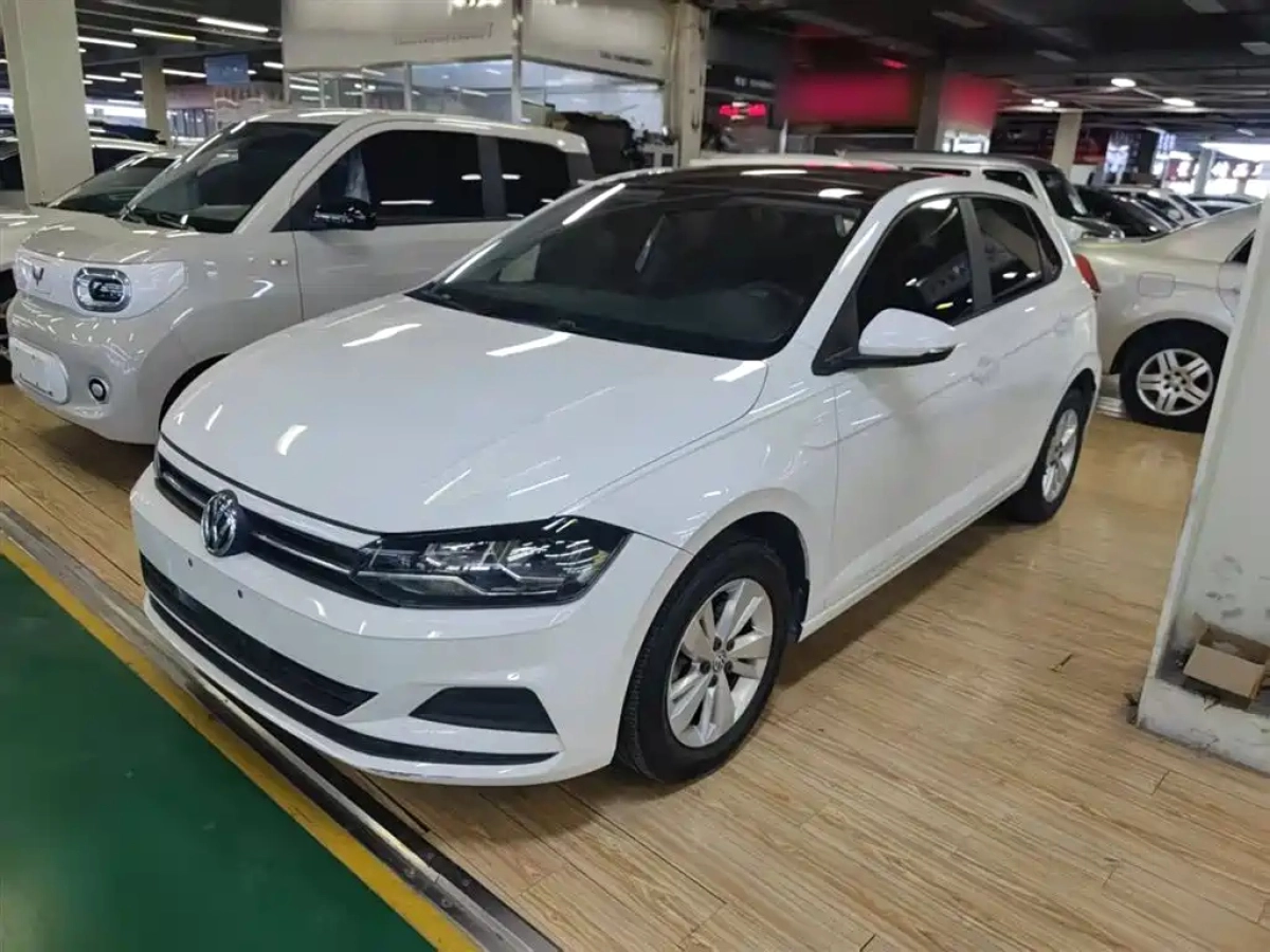 VOLKSWAGEN POLO  2019