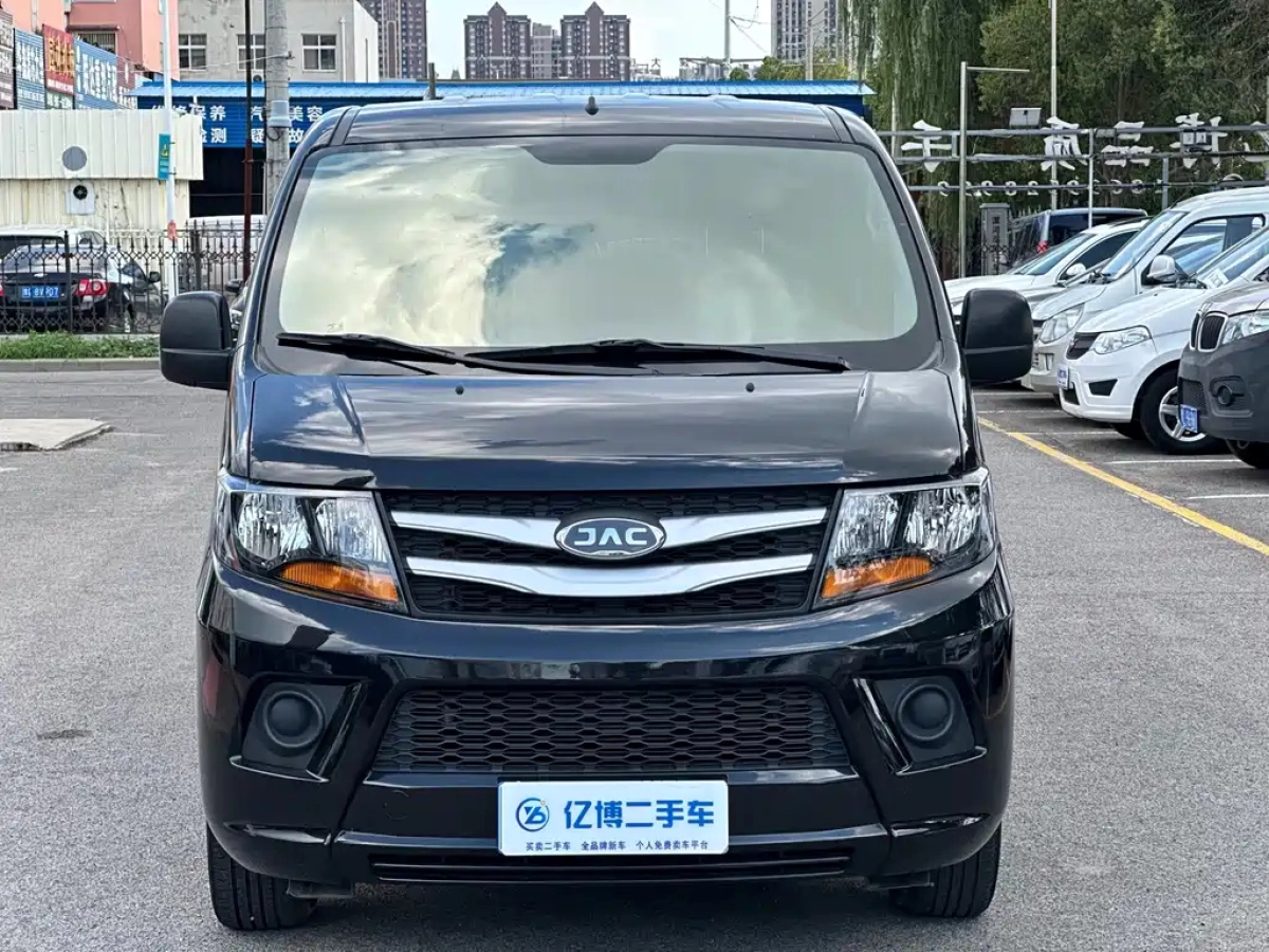 JAC REFINE REFINE M3